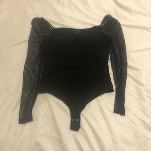 Dynamite Mesh Sleeve Sweetheart Bodysuit